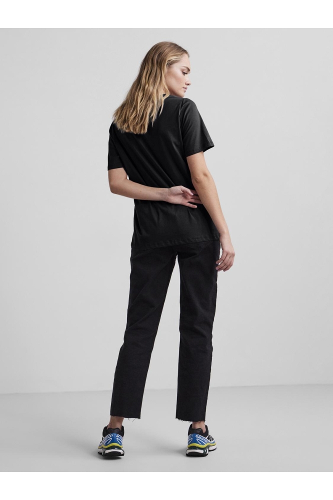 PCRIA SS V-NECK SOLID TEE NOOS BC 17120455 BLACK
